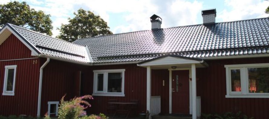 Helena-Reet: Barnens skollov och ett par ord om barnuppfostran (autistiskt barn)